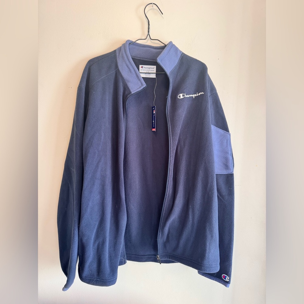 Men’s champion size extra large blue zip up fleece jacket sweatshirt new